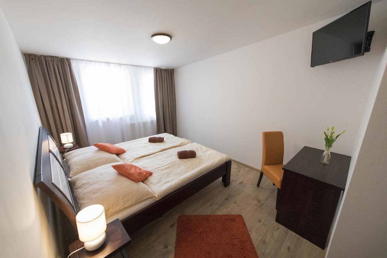 Penzion Patron Brno Luaran gambar